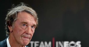 Ineos intensifica su retirada del deporte y busca romper su acuerdo con el Tottenham.