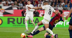 ¡Increíble! Críticas al centrocampista del Barça por su bandera en la Copa del Rey.