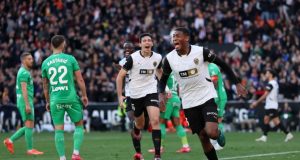 Valencia fija precio mínimo para su estrella: ¡Atleti y Milan al acecho!