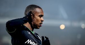 ¿Cuántas camisetas de Paixao debe vender el OM para recuperar su inversión en el fichaje?