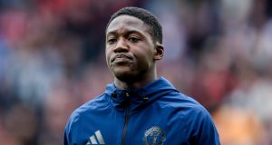 El salario de Kobbie Mainoo con el Manchester United