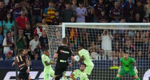 ¡Impactante! Barcelona confirma nueva lesión muscular de su defensa clave